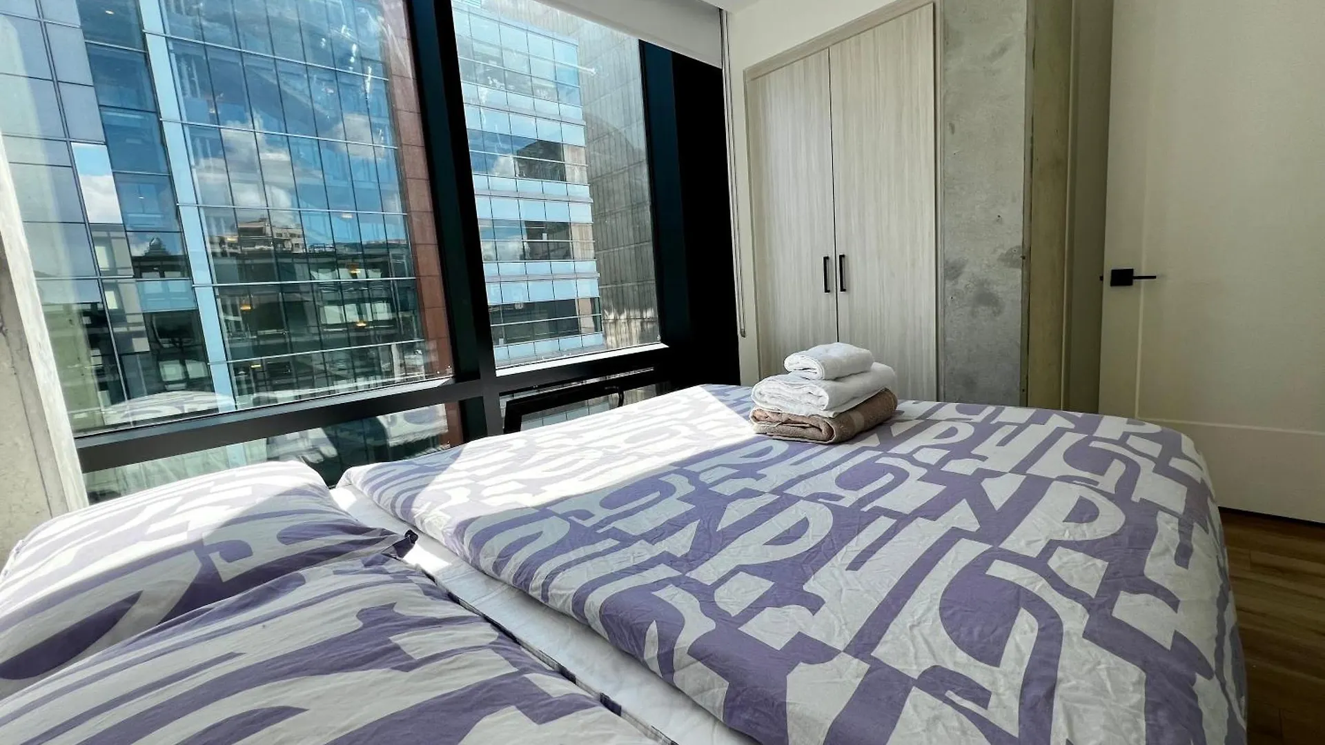 Sky Rocket Downtown Mtl Apartment Montreal 0*,  Canada