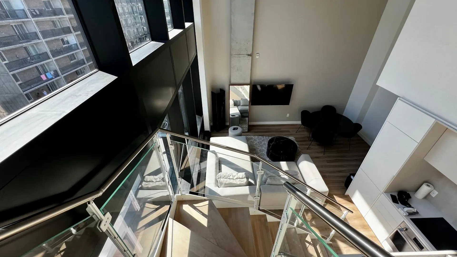 Sky Rocket Downtown Mtl Apartment Montreal
